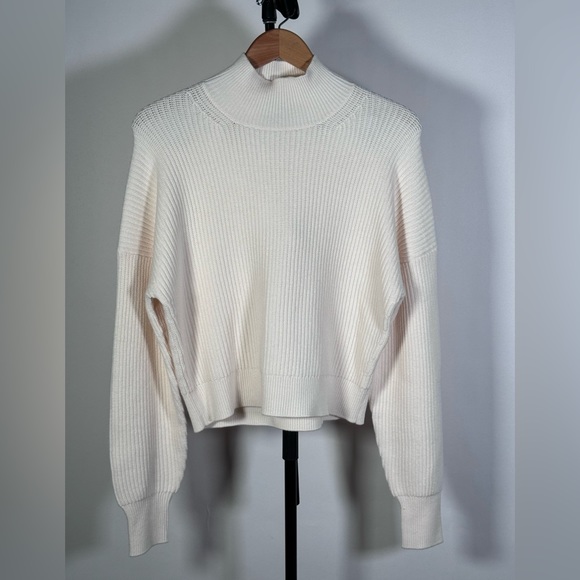 New JCrew Ribbed turtleneck sweater in stretch yarn - Picture 5 of 7